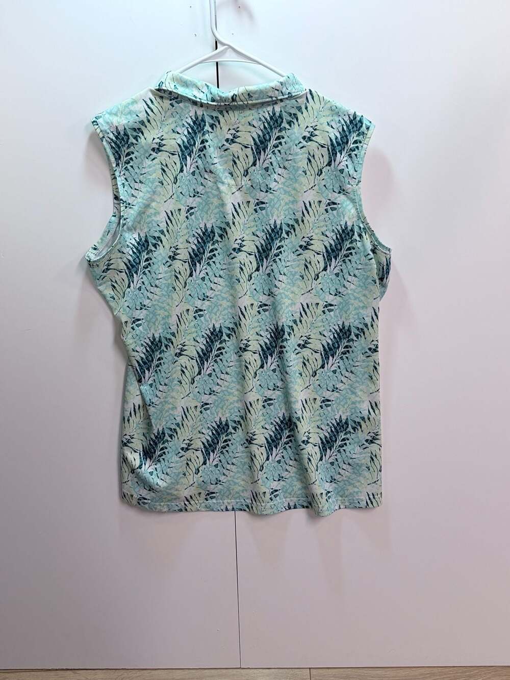 Lot of 2 Women's Sleeveless Golf Polo Shirts Size XL - Picture 7 of 9